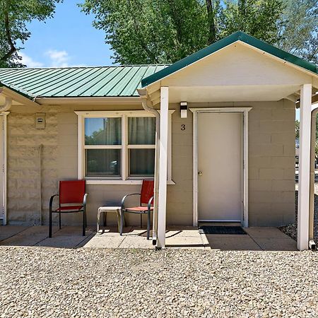 Mount Carmel Motel & Rv Near Zion Np Bryce Room Маунт-Кармел Экстерьер фото